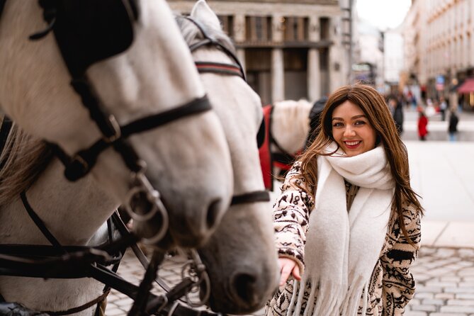 1.5 Hour Cinematic Style Portrait Photoshoot and Tour in Vienna - What the cinematic editing adds