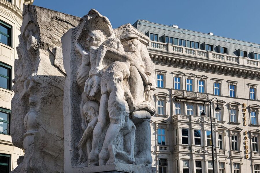 2-in-1 Jewish Museums in Vienna Private Tour with Transfers - Museum Dorotheergasse and modern Jewish Vienna