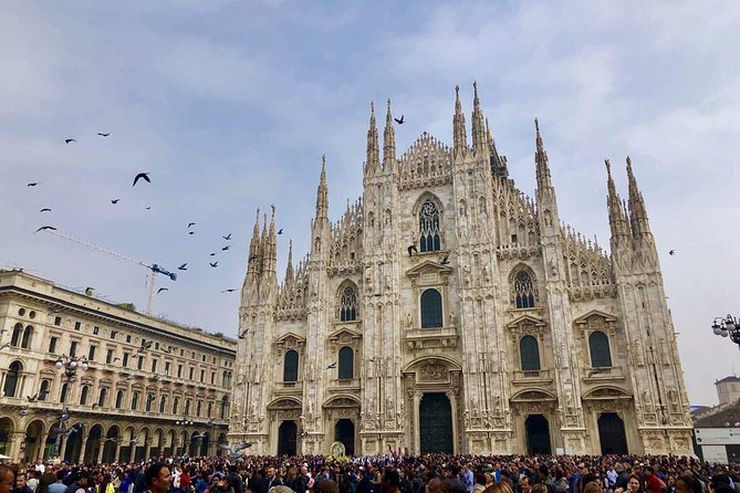 21-Day Extensive European Highlights tour from Frankfurt: Germany, Czech Republic, Slovakia, Hungary, Austria, Switzerland, Italy, France, Netherlands, Belgium and Luxembourg - Switzerland, Milan, Venice, and Rome