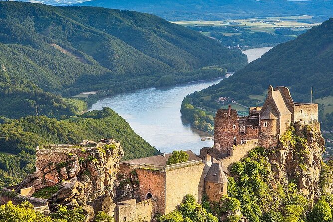 3 Castles & Wine Private Tour in Wachau Valley (incl. Melk Abbey) - Melk Abbey and the final grand view