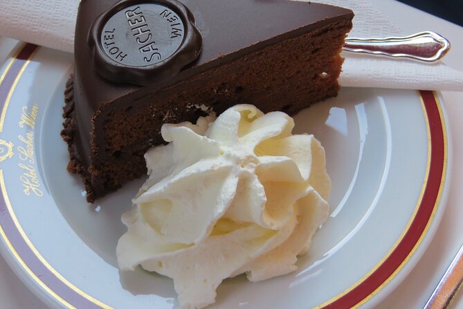 A day in the life of Vienna - Private tour with a local - What four hours in Vienna can realistically cover
