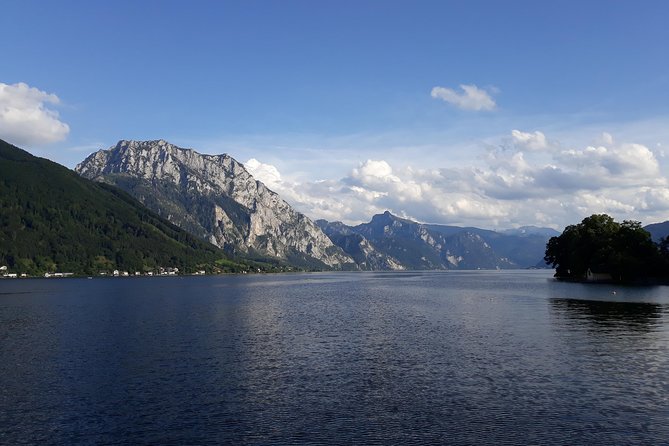 Alpine Hallstatt Day Trip from Vienna incl. Admont Abbey Visit - The flexible Lake Traunsee stop