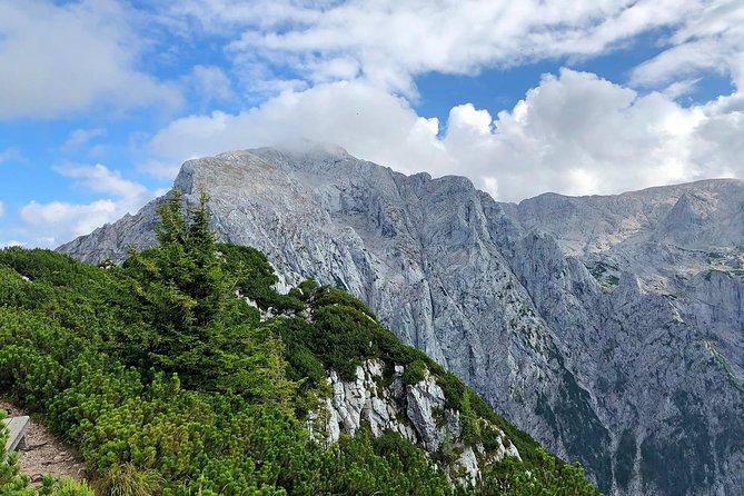 Alpine Majesty: Eagle's Nest, Salt Mine Salzburg & Berchtesgaden - Salzwelten Salzburg: slides, salt, and underground stories
