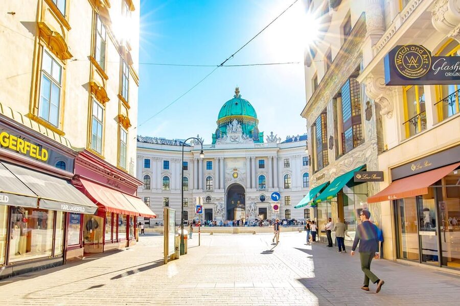 Austrian Beer Tasting and Self-Guided Tour of Vienna - How to handle the six-beer tasting
