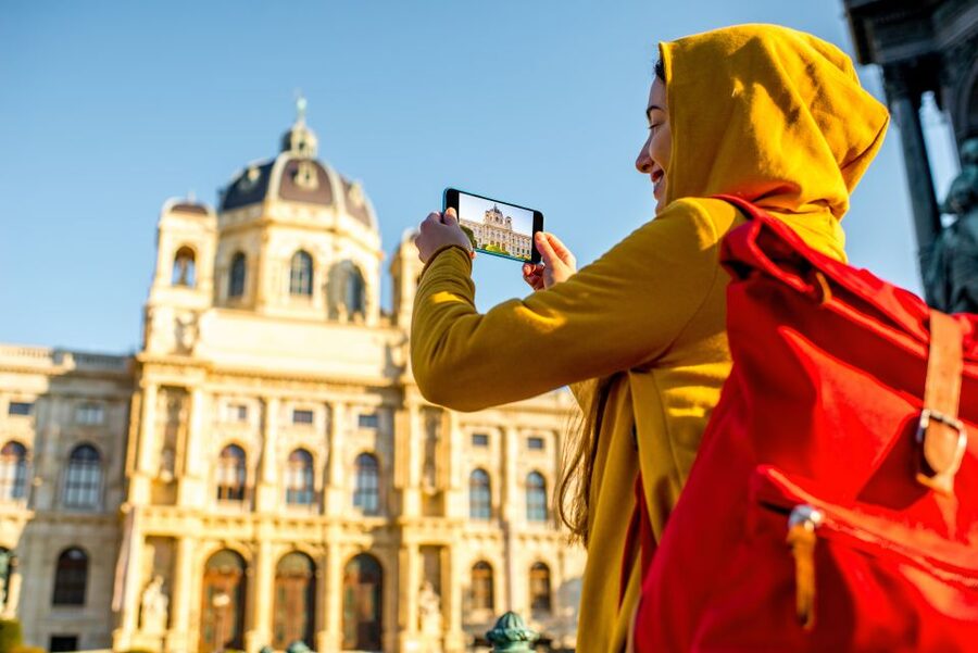 Best of Vienna 1-Day Tour by Car with Schonbrunn Tickets - Who should book this experience