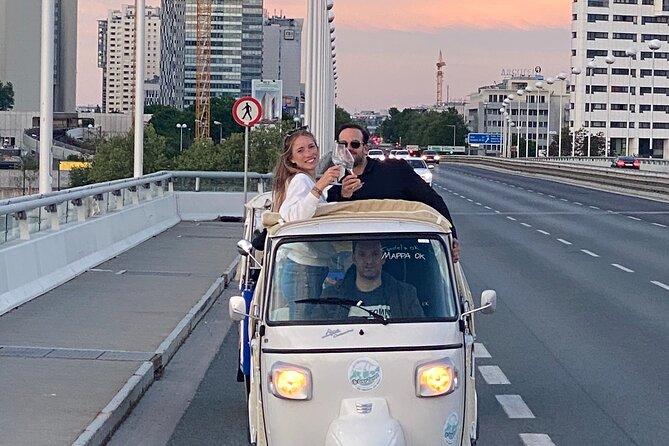 Best of Vienna Tour in TUK TUK! - Meeting point, weather, and cancellation details