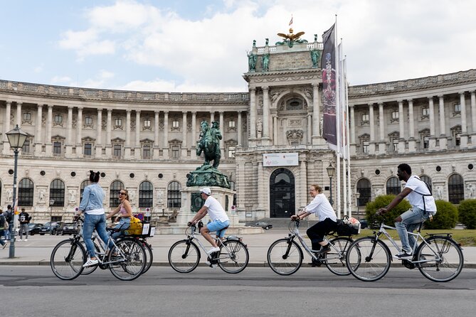 Bike date Tour In Vienna - Prater: Parkland, Royal Hunting Grounds, and the Ferris Wheel
