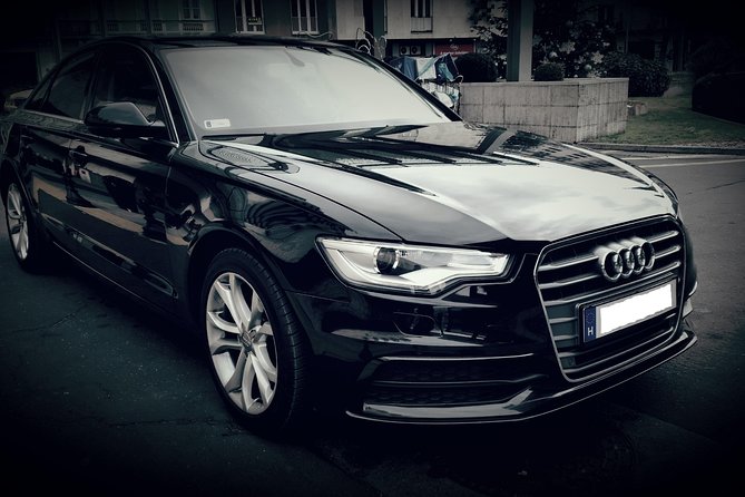 Budapest to Vienna Private Transfer in a Luxury Car - A private road link between Budapest and Vienna