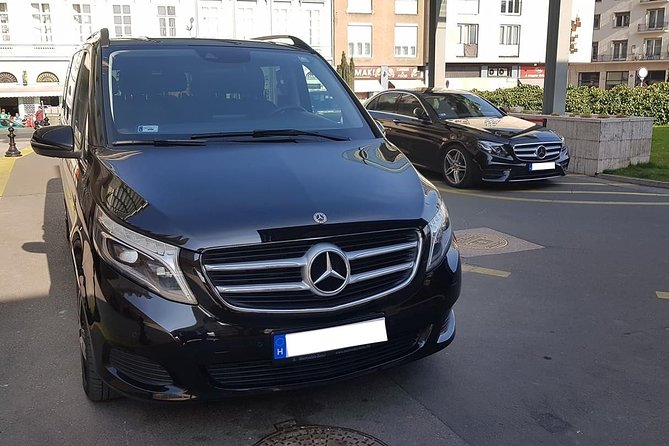 Budapest to Vienna Private Transfer in a Luxury Car - What the luxury car changes