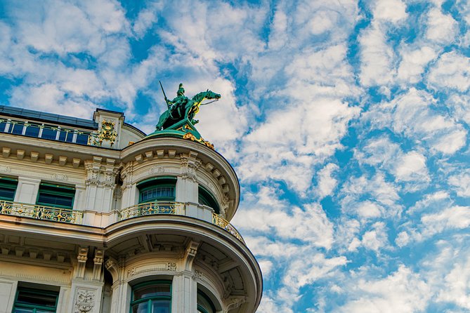 Budapest to Vienna - Private Transfer with 2 hours of Sightseeing - Pannonhalma Archabbey for a quieter cultural stop
