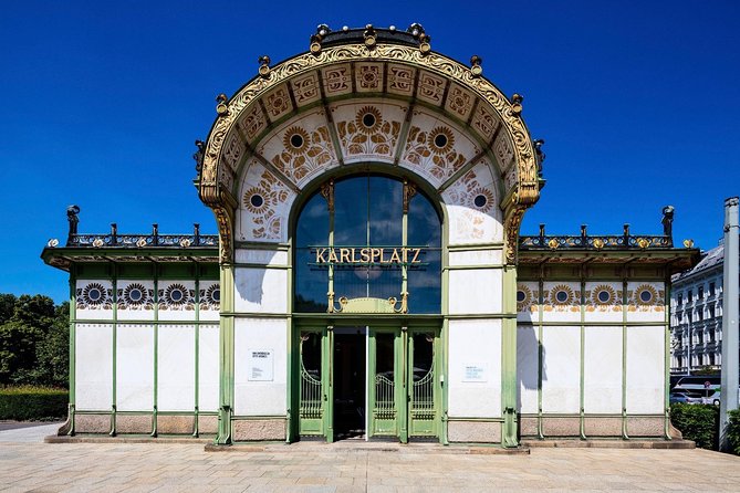 Budapest-Vienna private transfer with a luxury van - Timing, pickup, and airport use