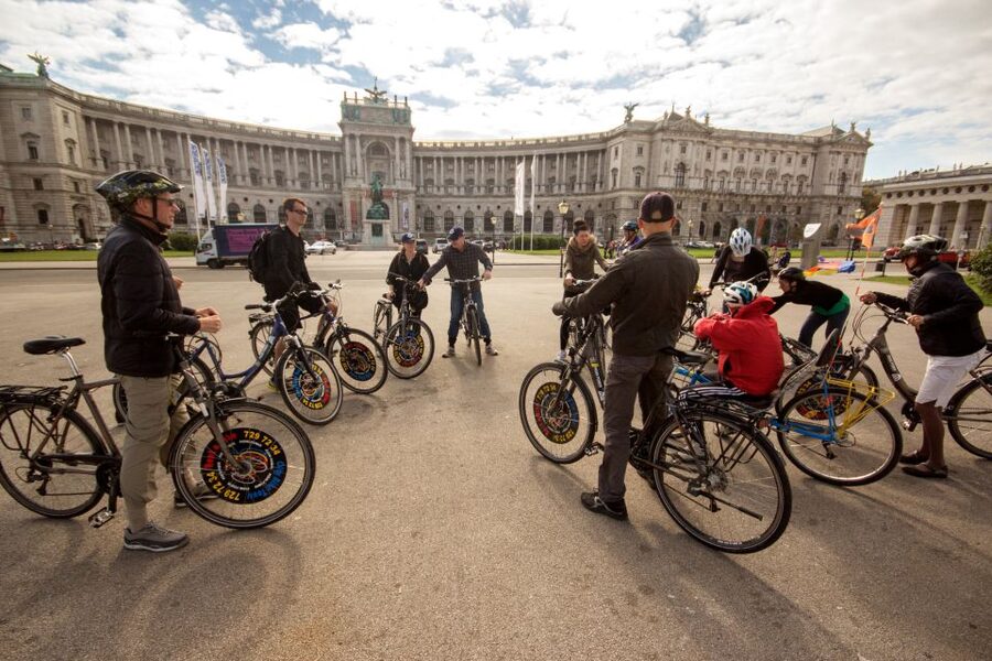 Classic Vienna: 3-Hour Guided Bike Tour - Why a bicycle works so well in central Vienna