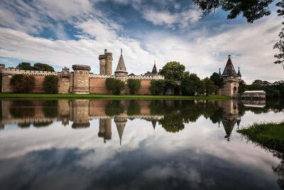 Day Trip from Vienna or Bratislava – Castles around Vienna