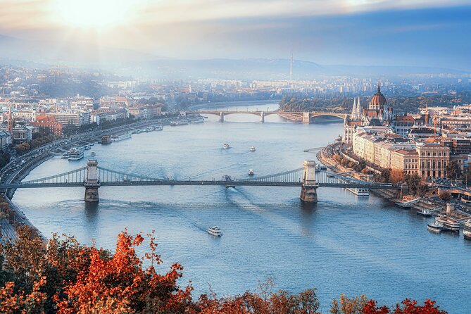DayTrip to Budapest and Bratislava, two capitals - What the guides add to the experience