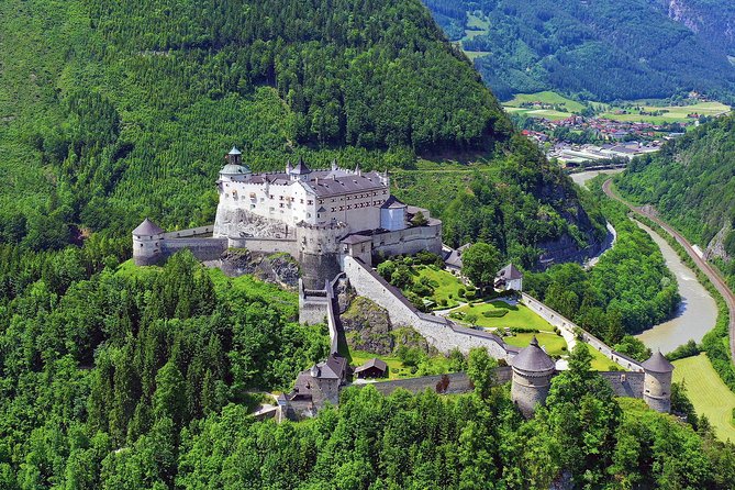 Eagle's Nest and 'The Where Eagles Dare Castle' of Werfen - Hotel zum Türken and the Berghof ruins