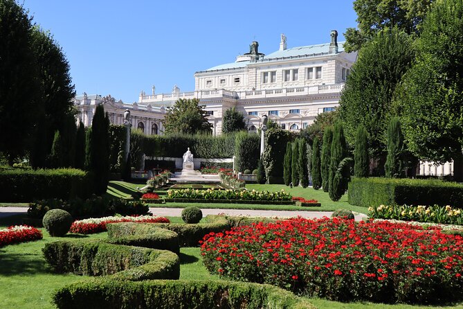 Empress Sisi - The Lady Di of Vienna - Walking the routes of Vienna’s aristocracy