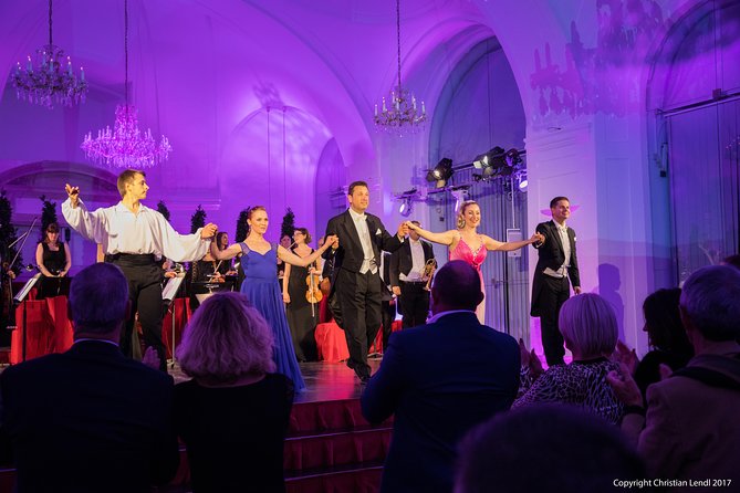 Evening at Schönbrunn Palace Vienna: 3-course Dinner and Concert - What this Schönbrunn evening really includes