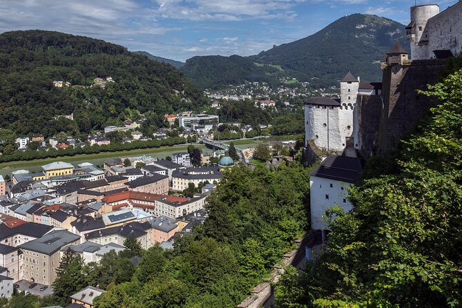 Explore Salzburg in 60 minutes with a Local - What this short Salzburg walk is really for