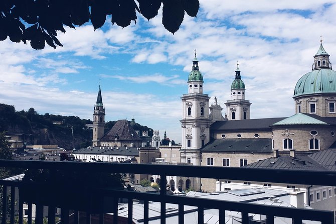 Explore Salzburg in 60 minutes with a Local - Mozart’s birthplace on Getreidegasse