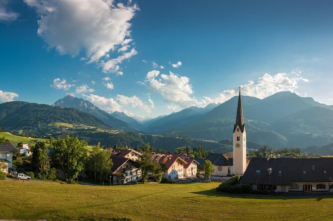 Explore the Instaworthy Spots of Innsbruck with a Local - Annasäule on Maria-Theresien-Straße