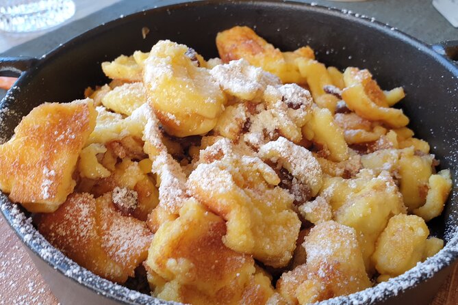 Food Tour : Culture & Culinary in Innsbruck's Old Town - Starting under the Golden Roof