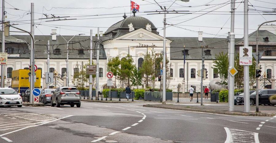 From Vienna: Bratislava Day Trip - Why Bratislava Works as a Vienna Day Trip