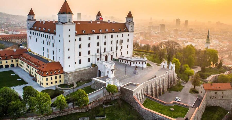 From Vienna: Bratislava with Local Guide, Castle & UFO Views - Starting from Vienna and crossing into Slovakia
