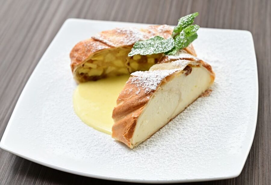 From Vienna: Dürnstein and Wachau Cruise - Midday food, regional cooking, and realistic expectations
