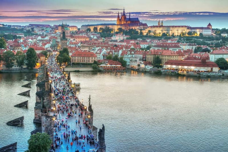 From Vienna: Full-Day Trip to Prague - Key points to know before crossing the border