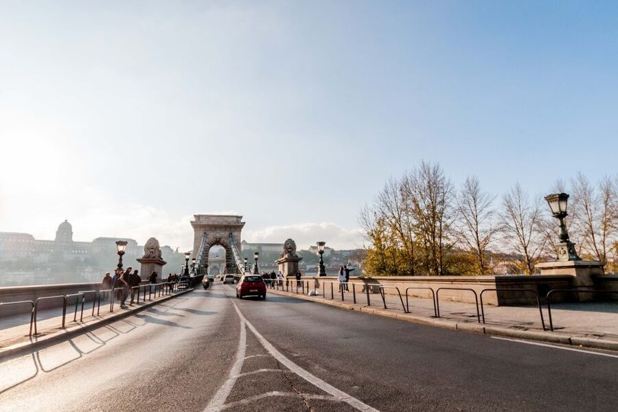 From Vienna: Guided Day Trip to Budapest - The long road from Vienna to Budapest