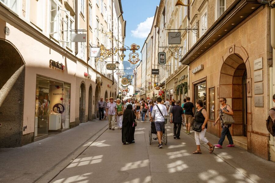 From Vienna: Guided Day Trip to Salzburg - The long return to Vienna