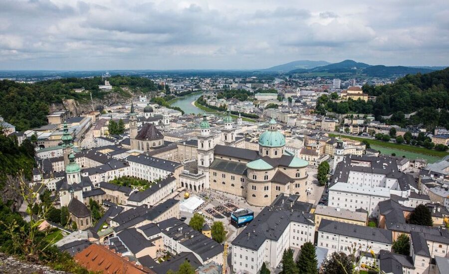 Full-Day Private Trip from Vienna to Salzburg - Mirabell Palace gives you a graceful start