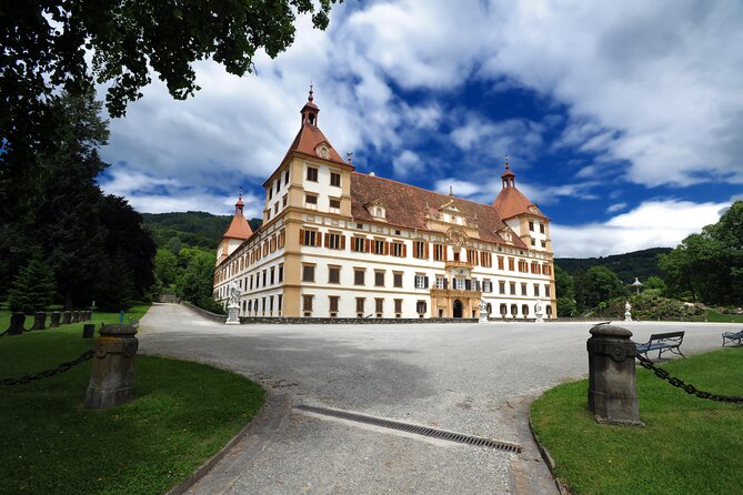 Graz: Schlossberg Private Guided Tour - Choosing Between Two and Three Hours