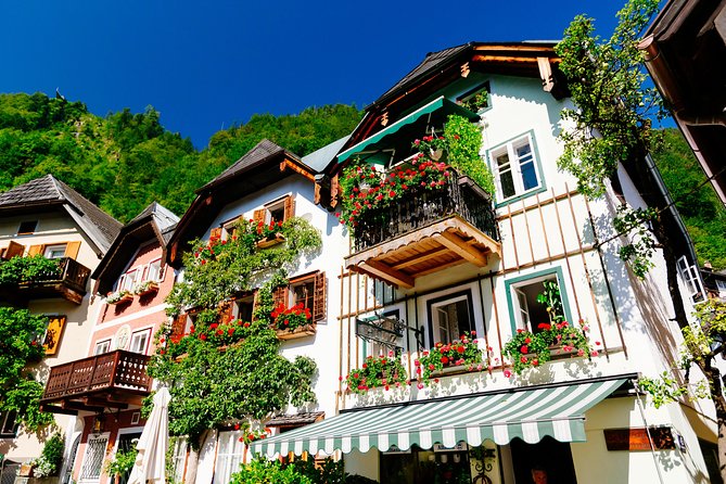 Hallstatt Day Trip from Vienna - Free time for lunch, photos, and a slower stroll