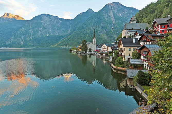 Hallstatt Guided Day Trip from Vienna With Boat Ride Option - The guide can shape the long drive