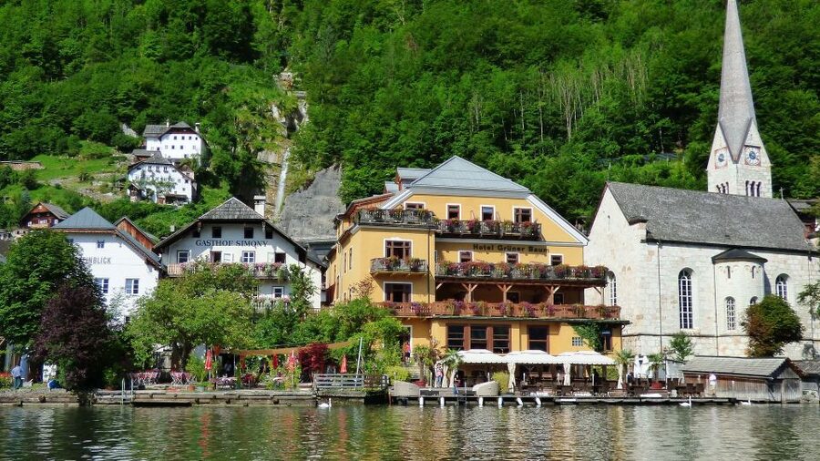 Hallstatt Private Walk Tour - The salt mine and the reason Hallstatt mattered