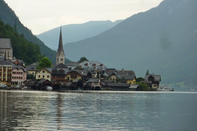 Hallstatt Private Walk Tour With A Professional Guide - What the private format adds