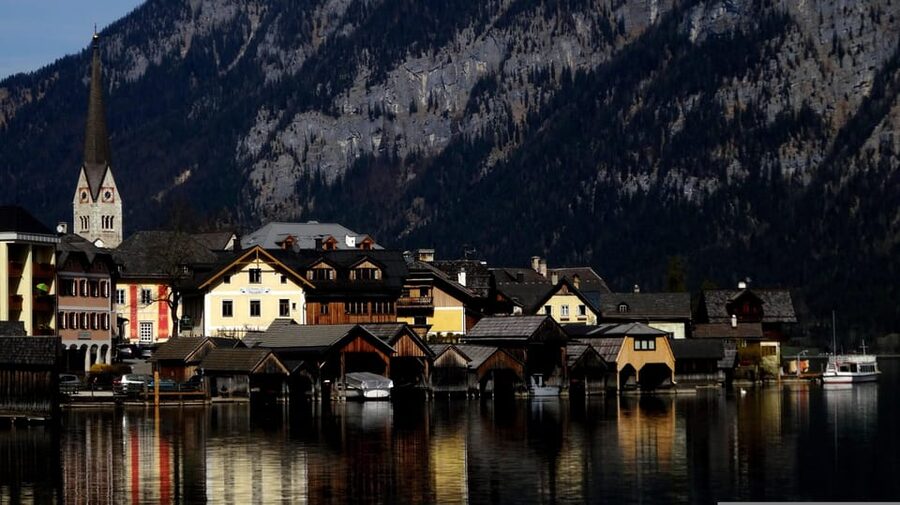 Hallstatt, St Gilgen Private Tour From Salzburg - What your driver can and cannot provide