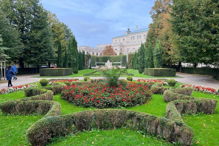 Highlights of Vienna with Cathedral, Private Walking Tour - Key points to know before you book