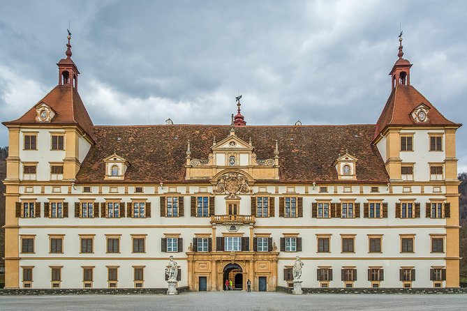 Historic Graz: Exclusive Private Tour with a Local Expert - Sackstraße, where old Graz meets modern shops
