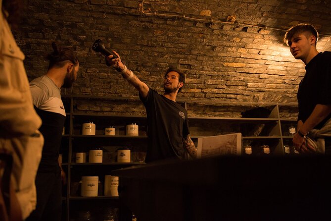 Historical Pharmacy Cellar Guided Tour - Why the one-hour length is useful