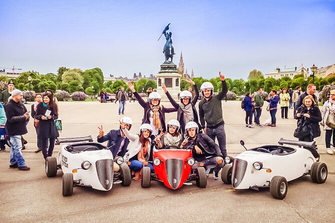 Hotrod Vienna Daylight Tour The most famous & fastest Tour Vienna - Starting at Judengasse 4