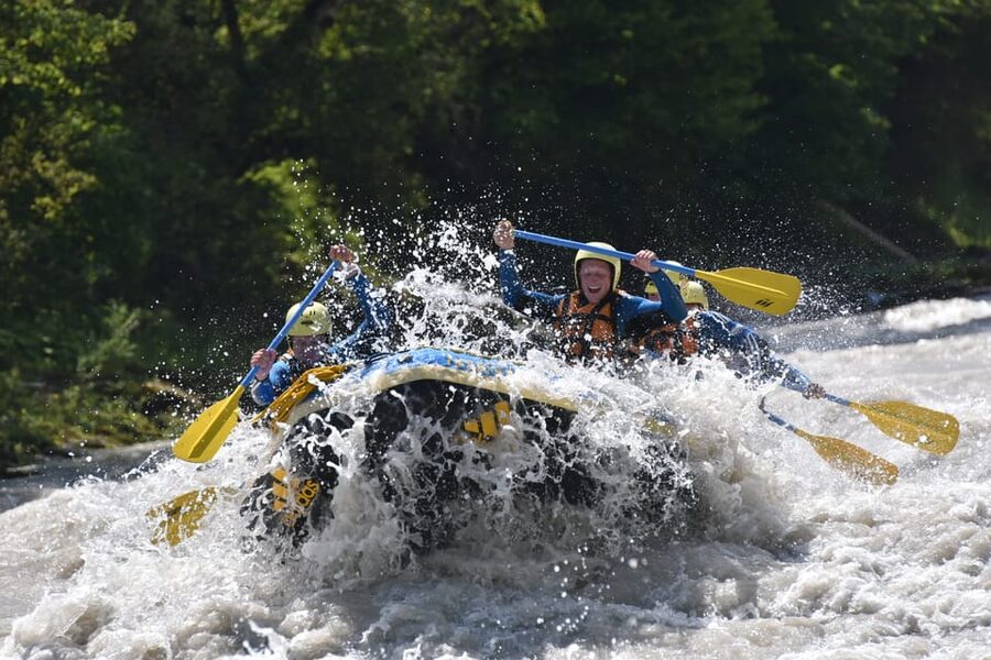 Imster Schlucht: White-Water Rafting in the Tyrolean Alps - Family rafting and age limits