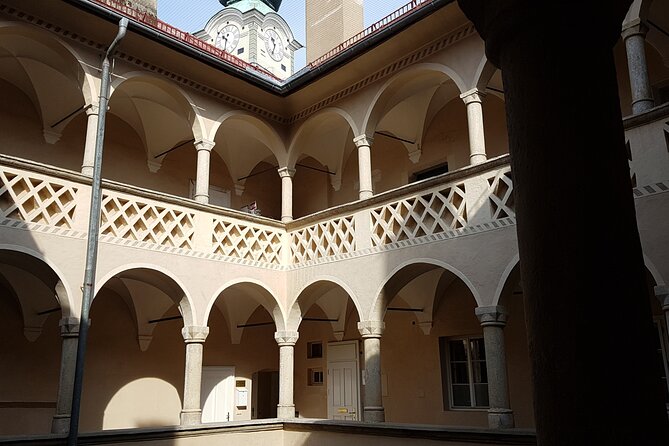 In-depth private tour through every corner of Klagenfurt - Three short stops that reveal the old center