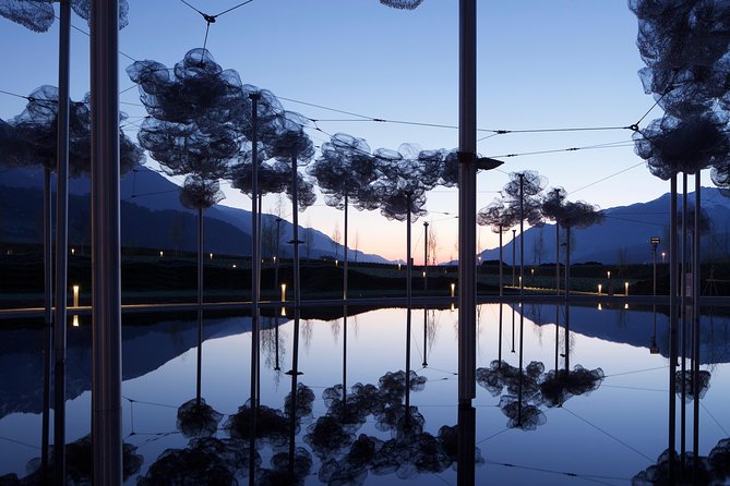 Innsbruck and Swarovski Crystal Worlds Private Tour from Salzburg - Private touring, with an important qualification