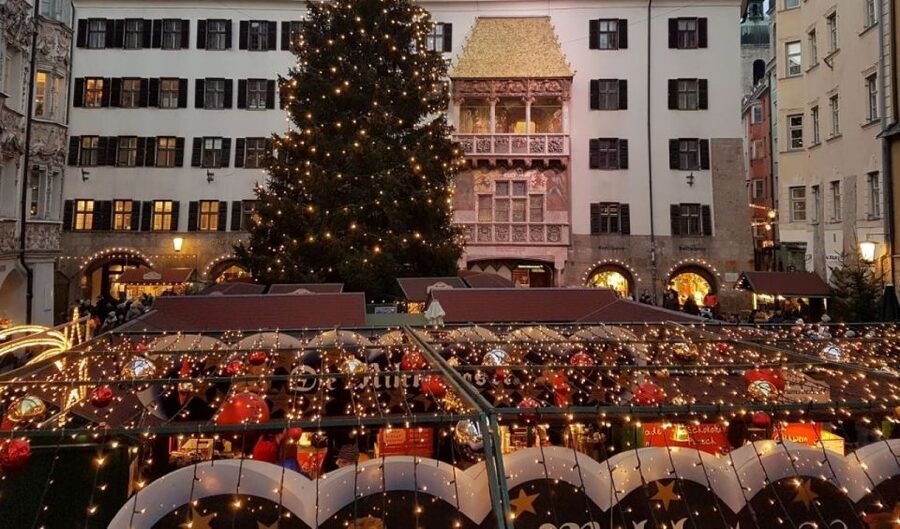 Innsbruck: Christmas Tour with a licensed guide - Nativity traditions at the museum and Court Church