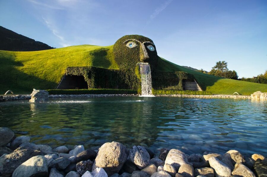 Innsbruck: City Card Including Public Transport - Pair the Alpine Zoo with the mountain ride