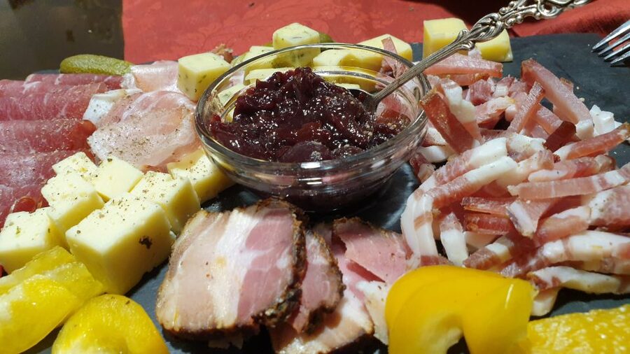 Innsbruck: Food Walking Tour with a Licensed Guide - Key points to know before booking