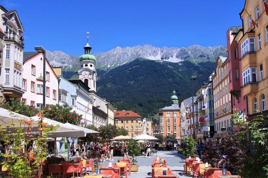 Innsbruck Old Town Highlights Private Walking Tour - Starting at Landhausplatz, Innsbruck’s civic front door
