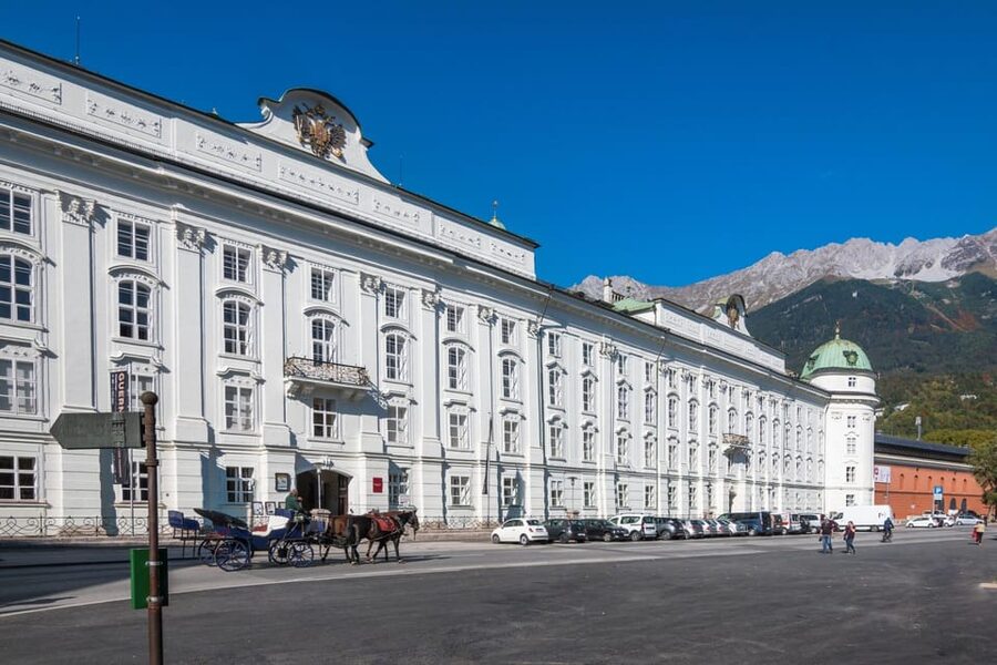 Innsbruck Old Town Highlights Private Walking Tour - Winding through the Altstadt